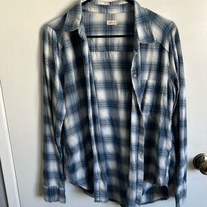 Women’s hollister size medium flannel